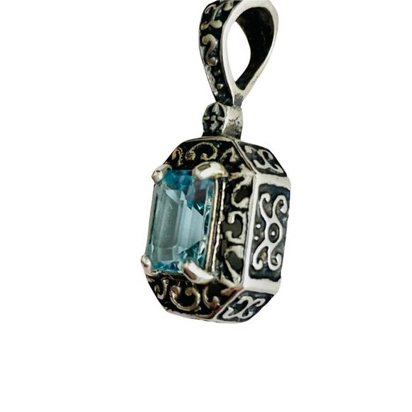 Blue Topaz Silver.925 Filigree Vintage Pendant - Picture 4 of 6